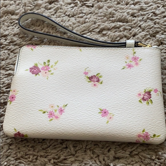SOLD!! Coach wristlet - Picture 2 of 3